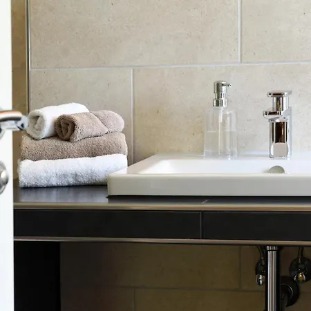 Haus Keppelborg: Zi Ferdinand Mit Rosengartenblick * Heek